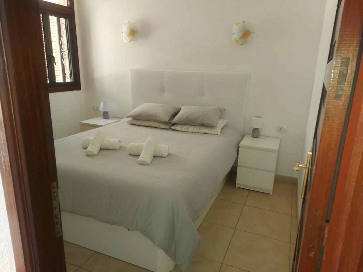 Under The Lime, Beautiful Apartment Los Cristianos Los Cristianos  Dış mekan fotoğraf